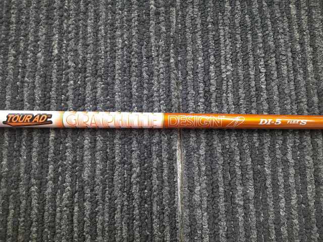 Tour AD DI-5（S） タイトリスト用スリーブ 42インチ グラファイト