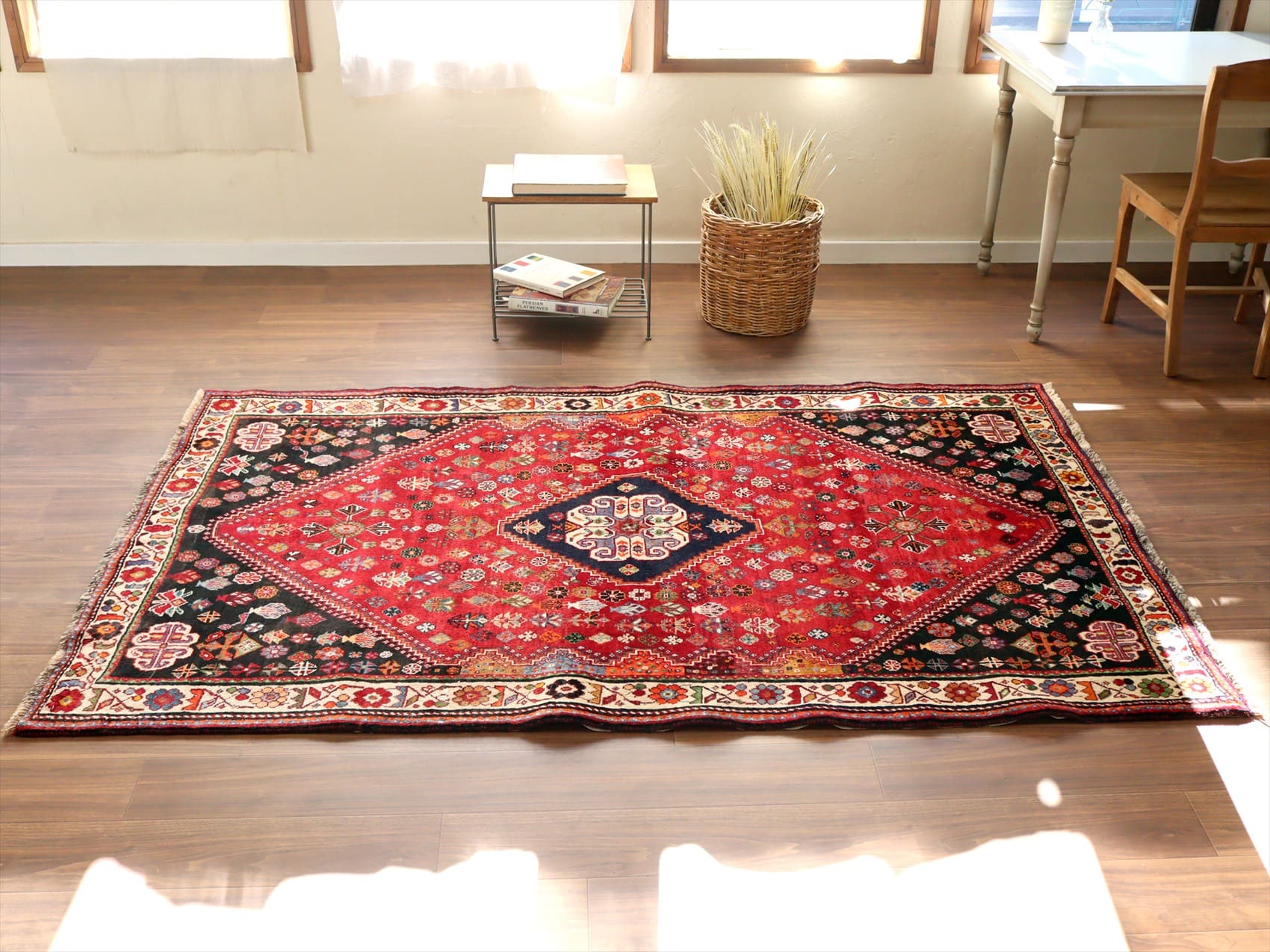 ギャッベ（ギャベ）専門店 インプレッションオブギャッベ / 部族絨毯