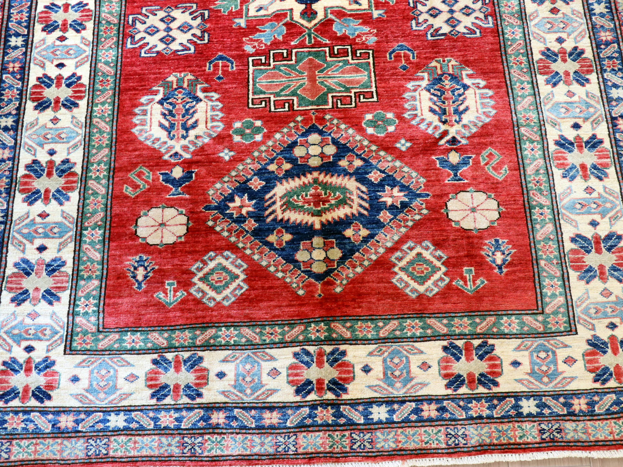 トルコ絨毯 手織りラグ 208×156cm レッド リプロダクト コーカサス地方