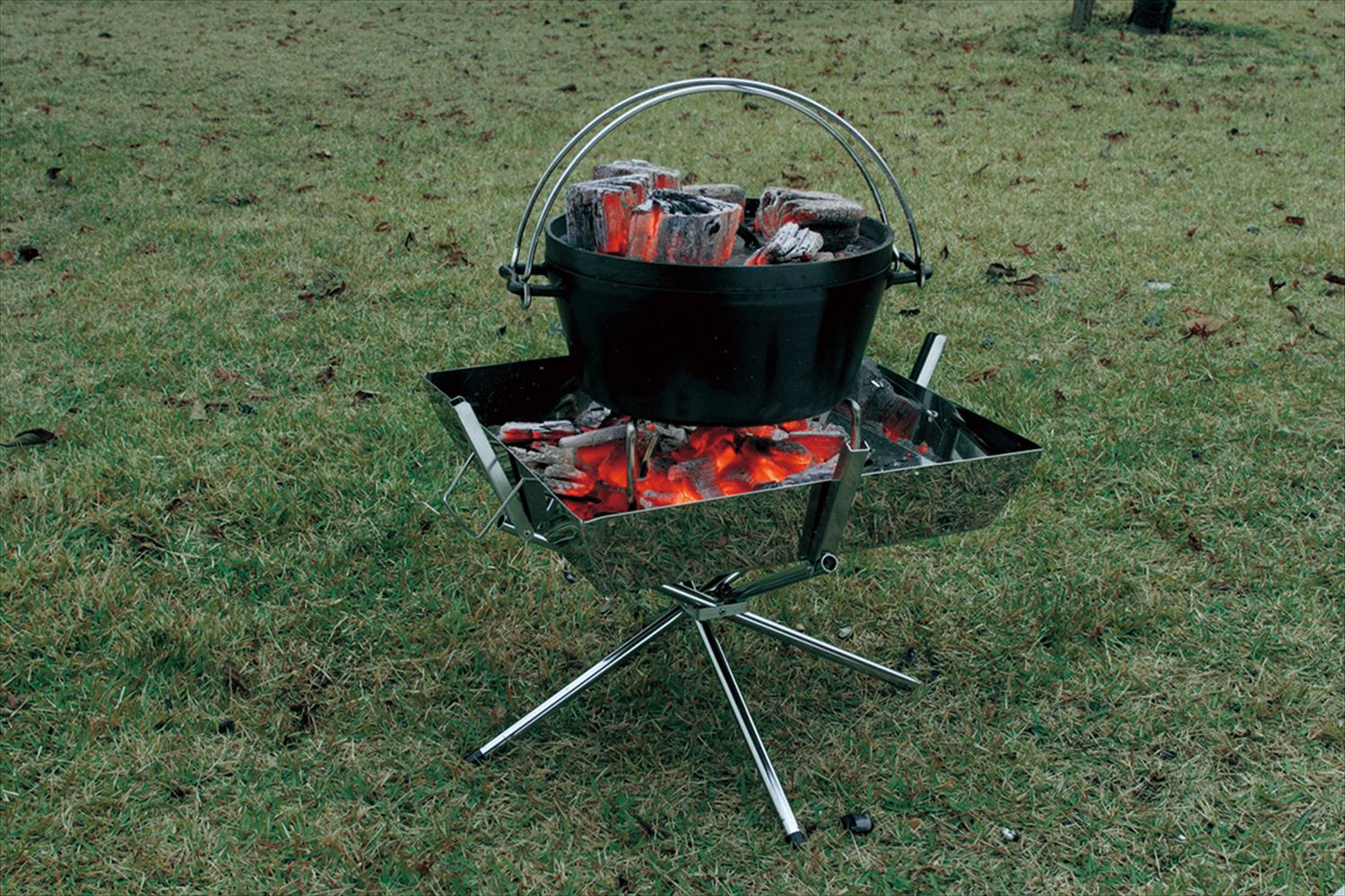 ロングセラーの焚き火台02】ユニフレーム：ファイアグリル