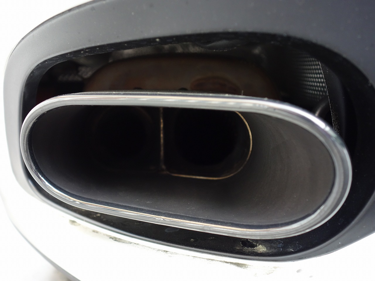 マセラティ グランツーリズモにEBM（可変バルブマフラー）取り付け