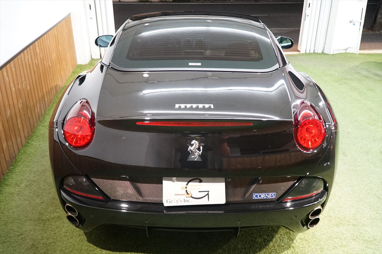 Ferrari（フェラーリ） カリフォルニア LEDカーボンステア