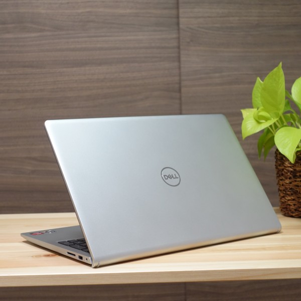 Inspiron 15 3000 AMD(3535)実機レビュー/パソコン徹底比較購入ガイド