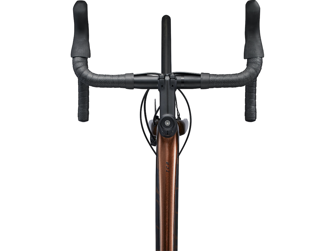 2023 GIANT Bicycles | TCR ADVANCED 2 DISC KOM