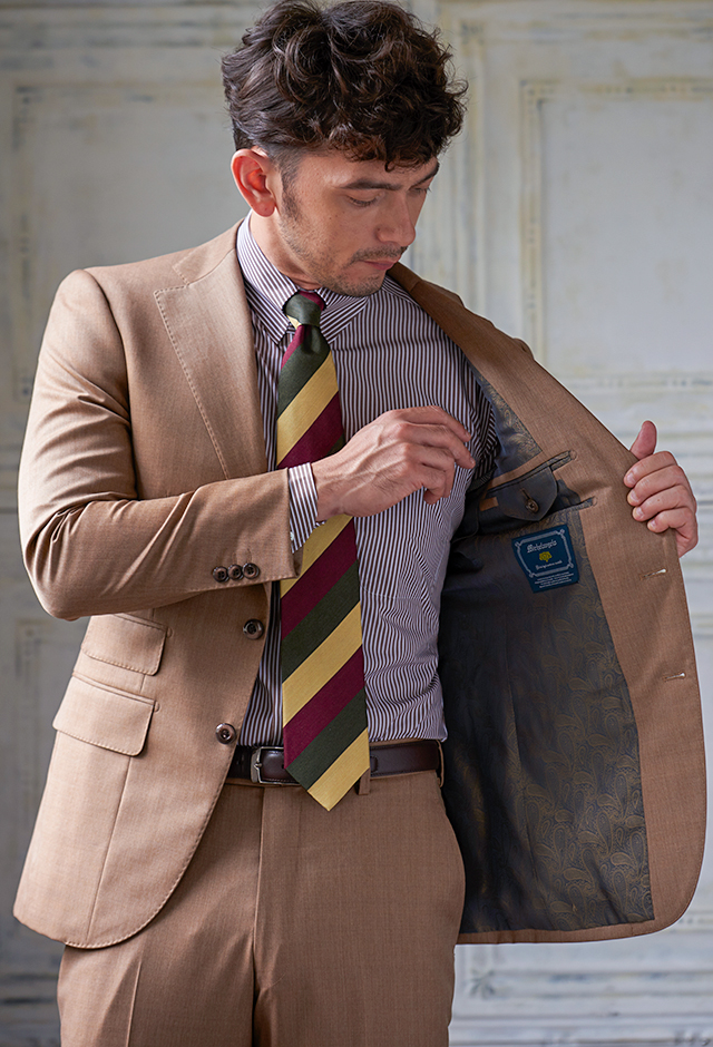 ベージュスーツ・無地のコーディネート（REDA）｜1642-508｜オーダー