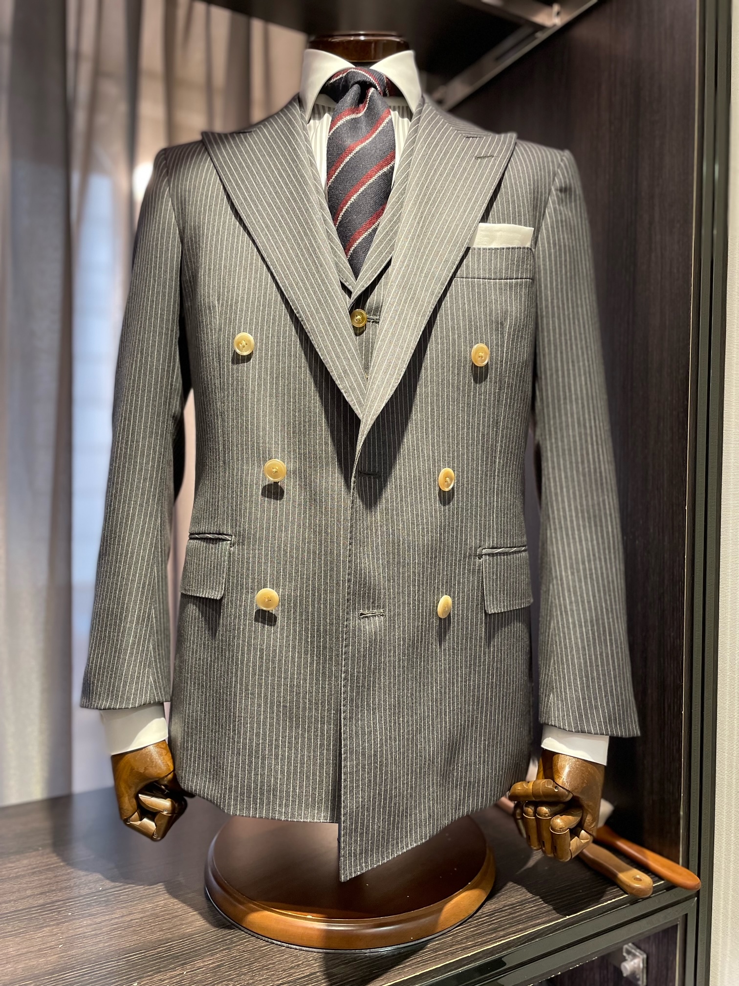 ダブルブレストにしてみませんか？ （GINZAGlobalStyle銀座5丁目