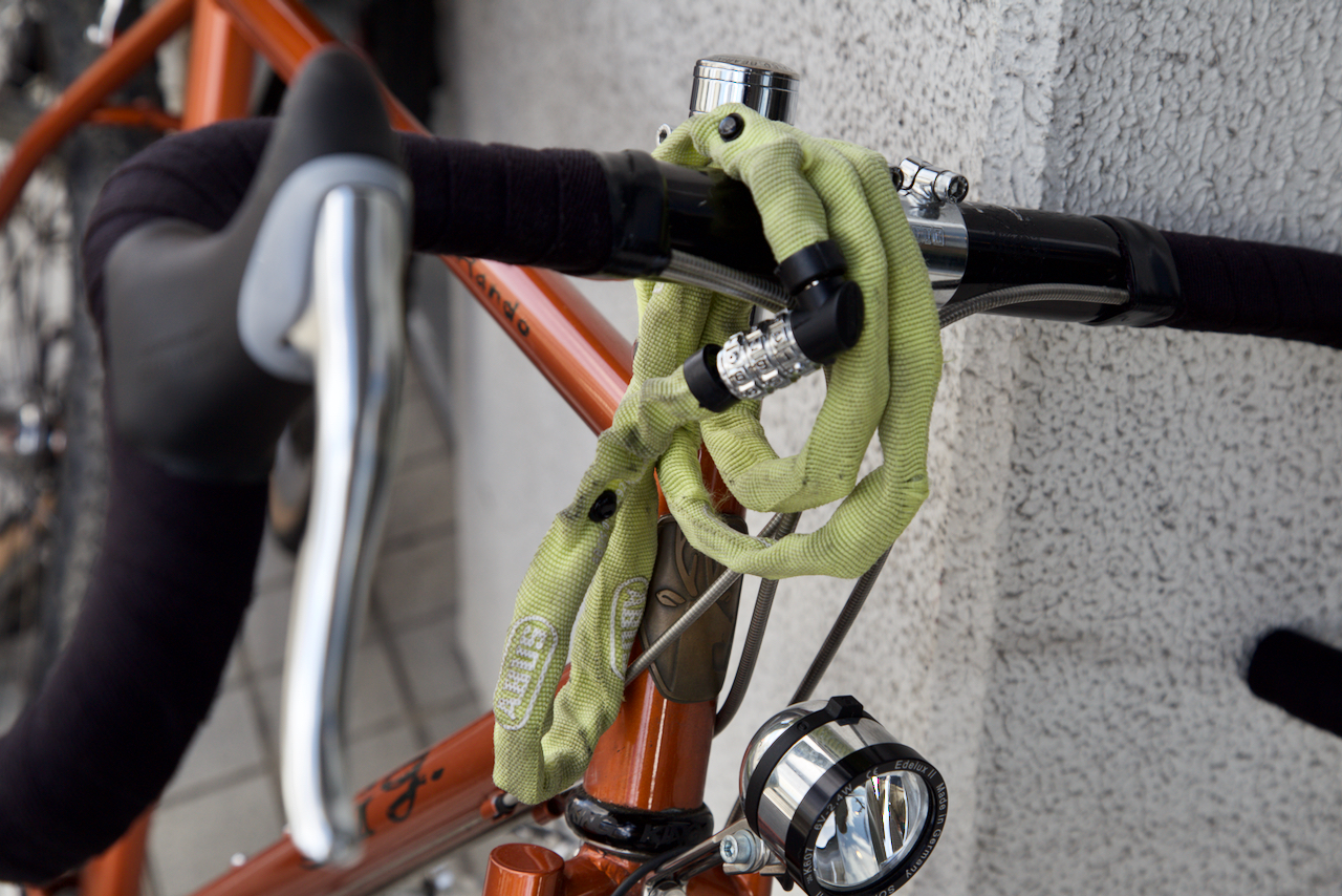 便利でポップなステムポーチ「BLUE LUG stem pouch」 | 広島の自転車