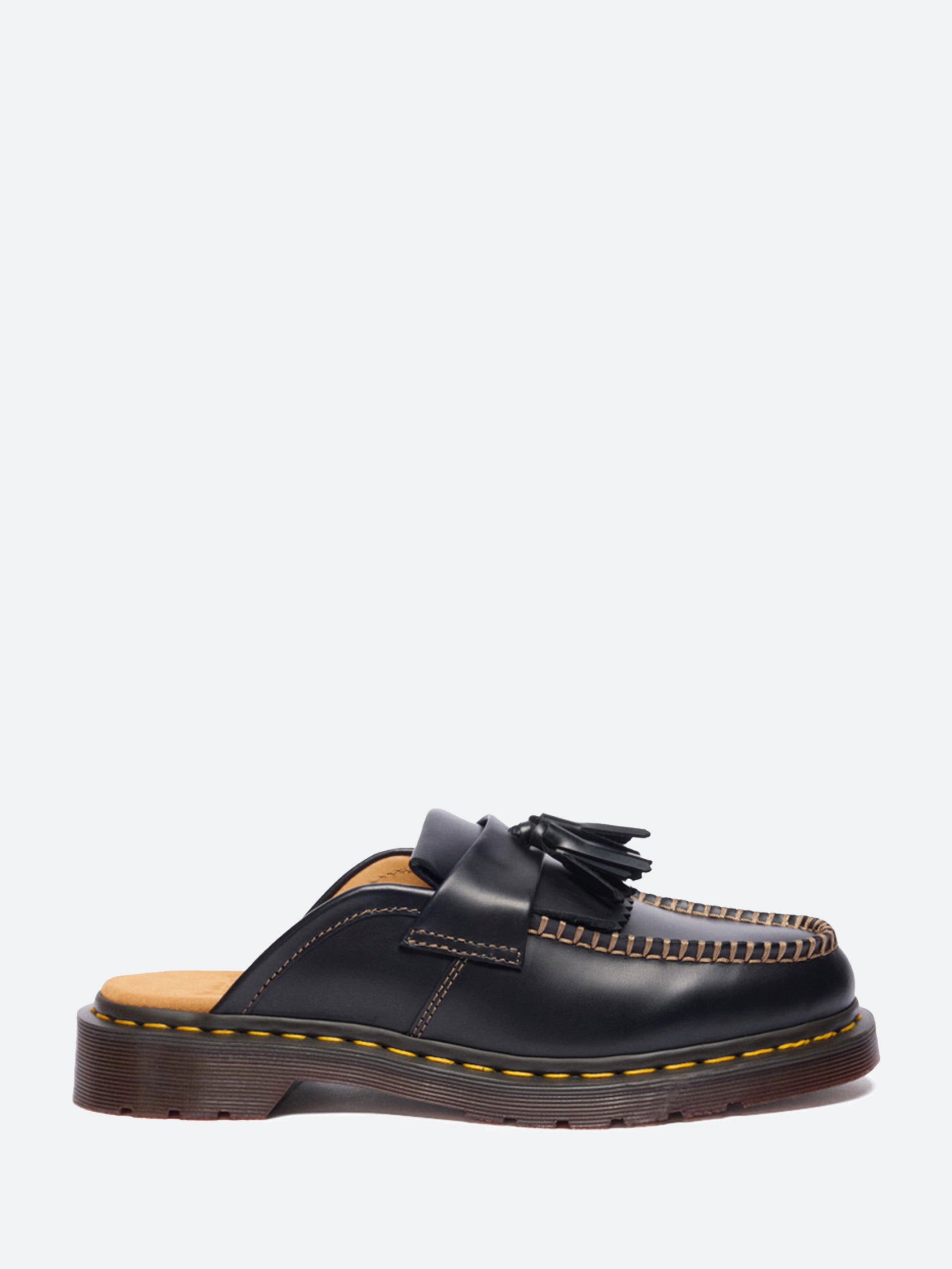 Dr. Martens - Adrian Snaffle in Black Polished – gravitypope