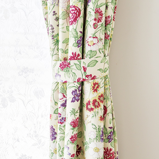 花柄カーテン フラワーガーデン