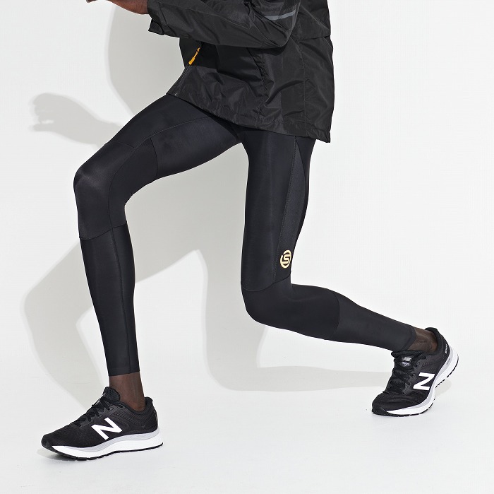 SKINS（スキンズ）SERIES-5 メンズ ロングタイツ ブラック(44 ブラック