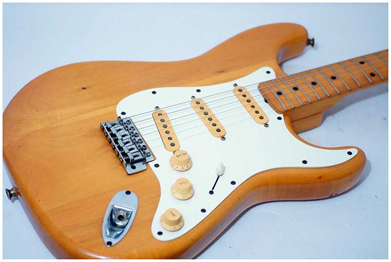 買取} Aria Pro II 【Stage Caster Stratocaster 1977年製】 | D-plus