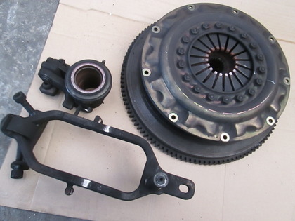 JZX100チェイサーツアラーV ORCツインプレート強化クラッチ取り付け