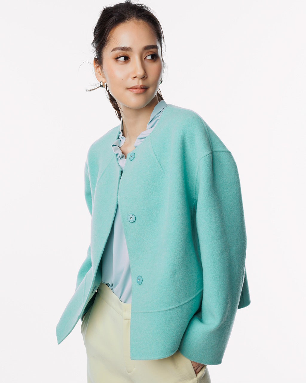 カシミヤ混ウールリバー／ノーカラージャケット/DoCLASSE