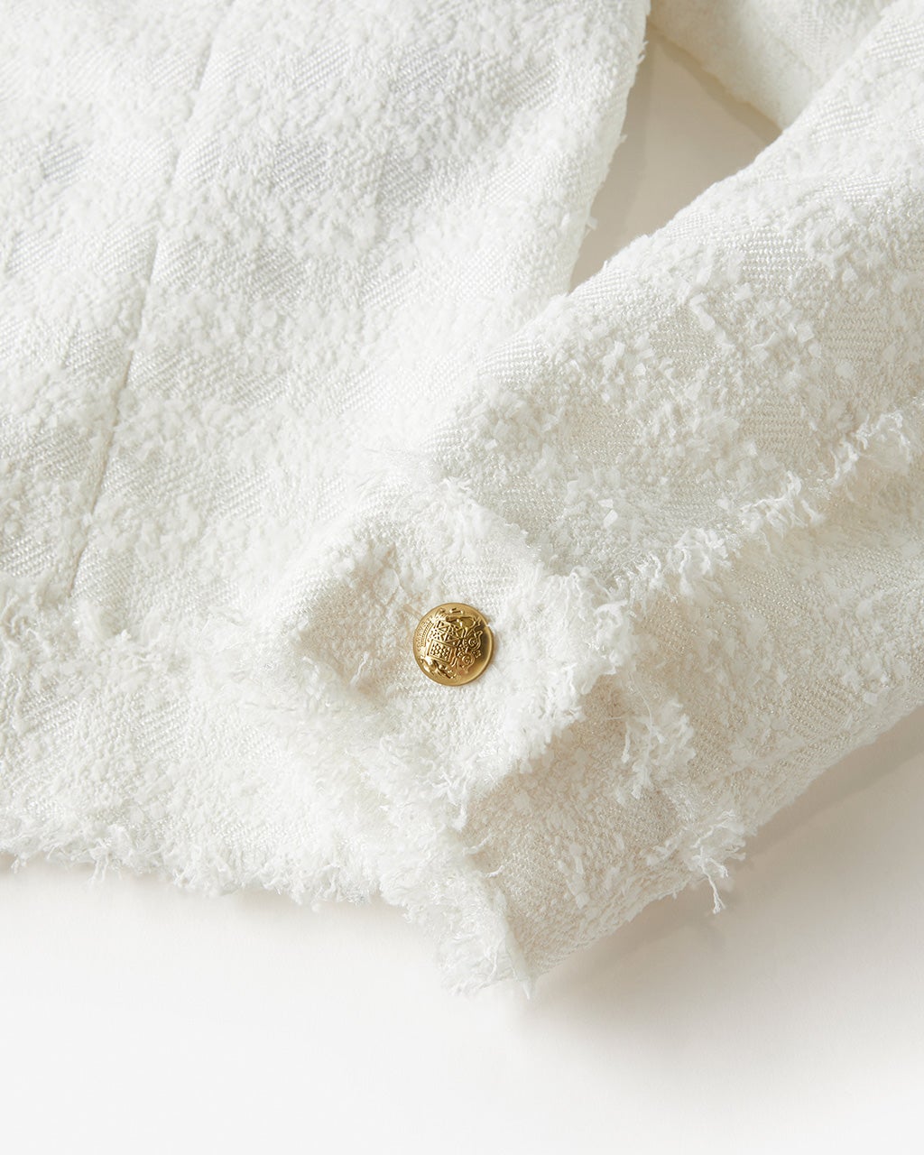 ホワイトツイード・フリンジジャケット/DoCLASSE