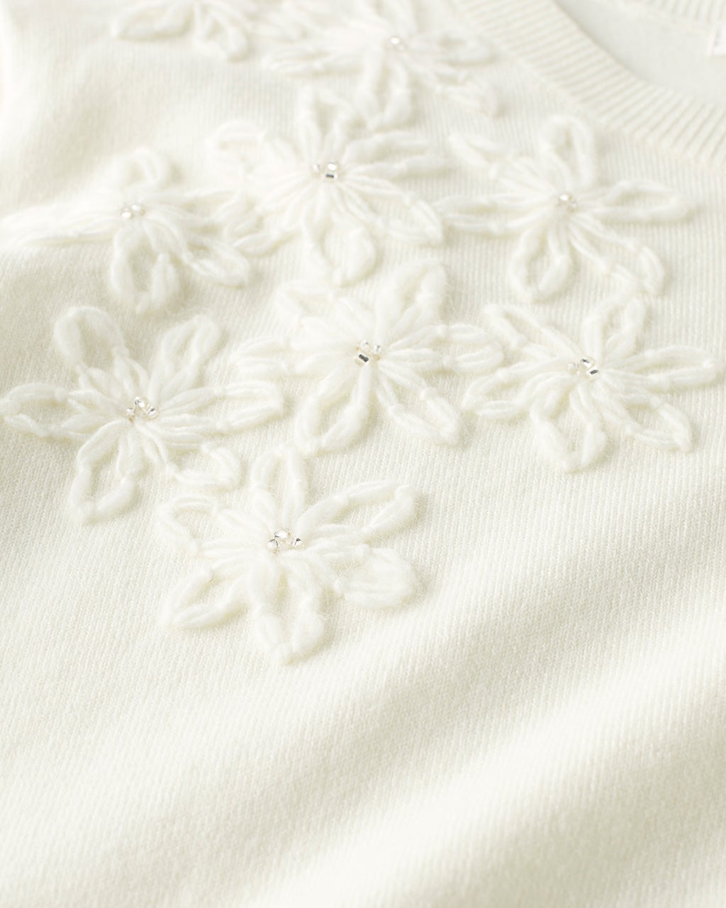 フラワー刺繍・デザインニット/DoCLASSE