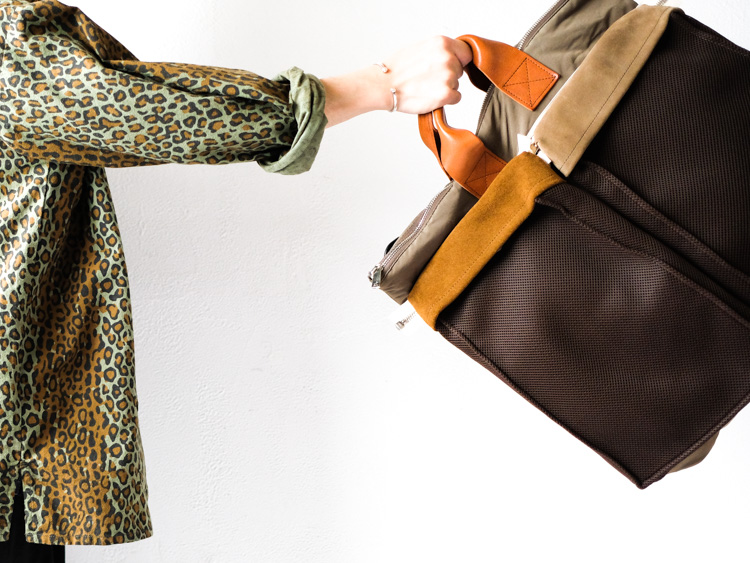 Vol.4292【Hender Scheme：multi helmet bag】｜AUBERGE・Needles