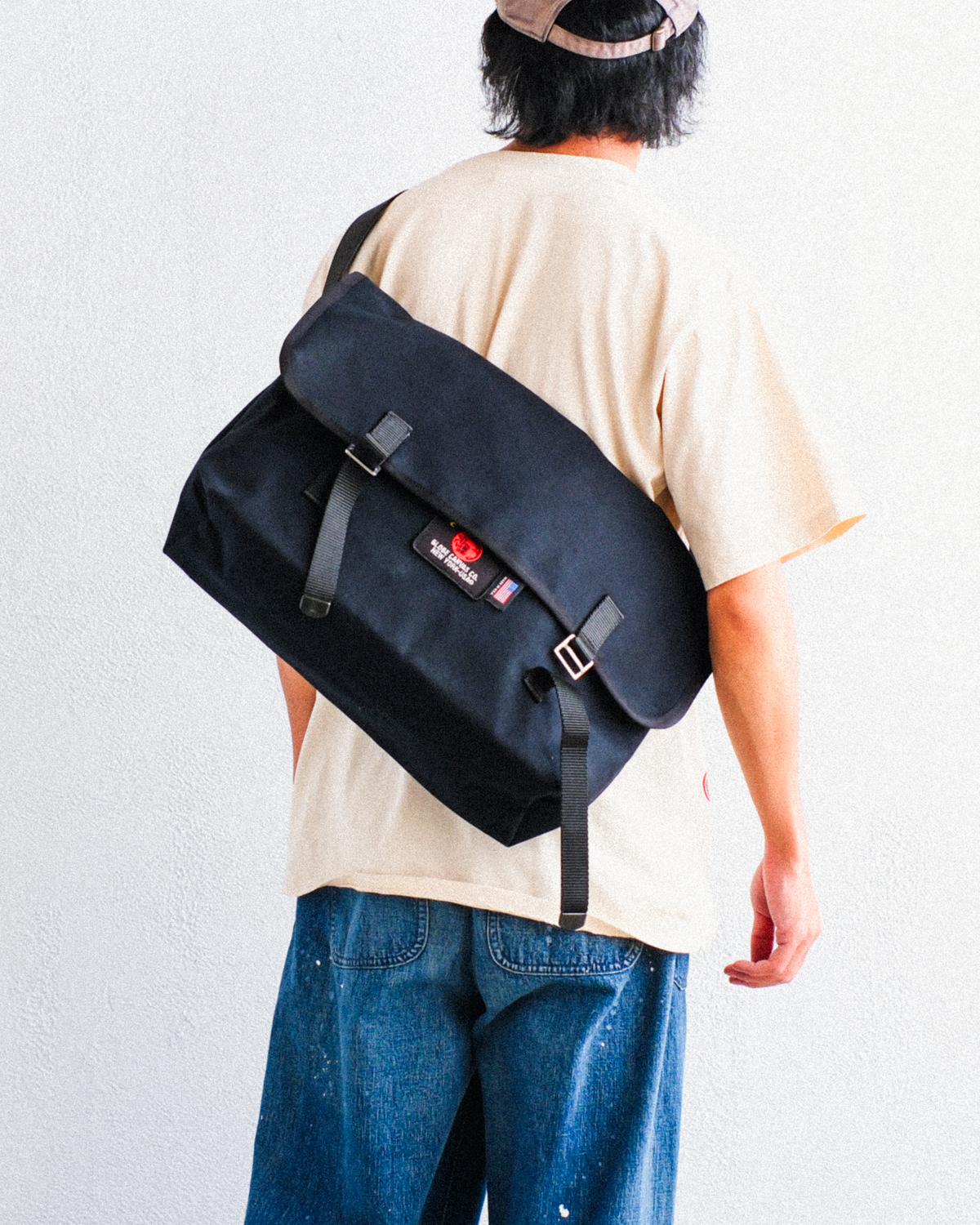 Vol.5556【De Martini：MESSENGER BAG】｜AUBERGE・Needles