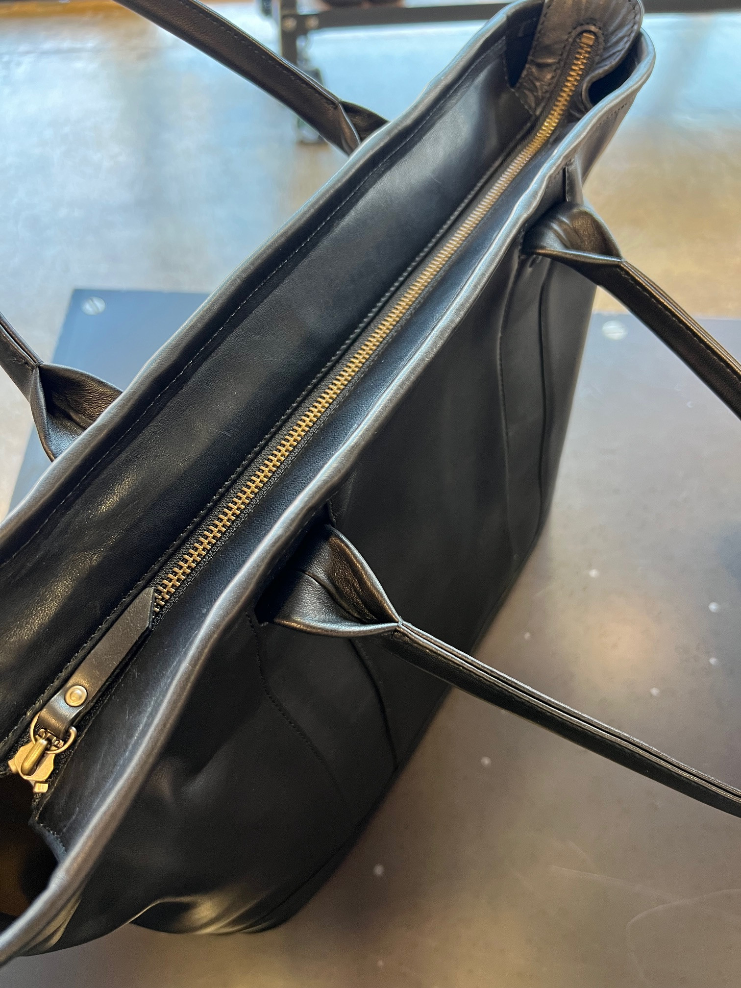 MOTOのレザートートバッグ。｜doo-bop 塚本邦雄(Tsukamoto Kunio