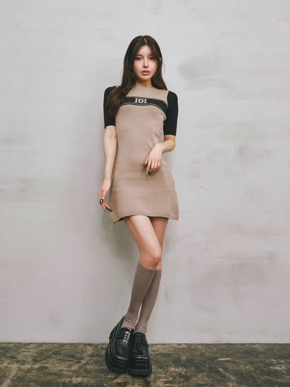 DDロゴバイカラーニットミニワンピース – Darich (ダーリッチ)