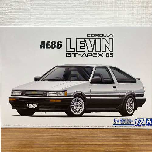 17 トヨタAE86カローラレビン APEX ザ・モデルカー AOSHIMA 車