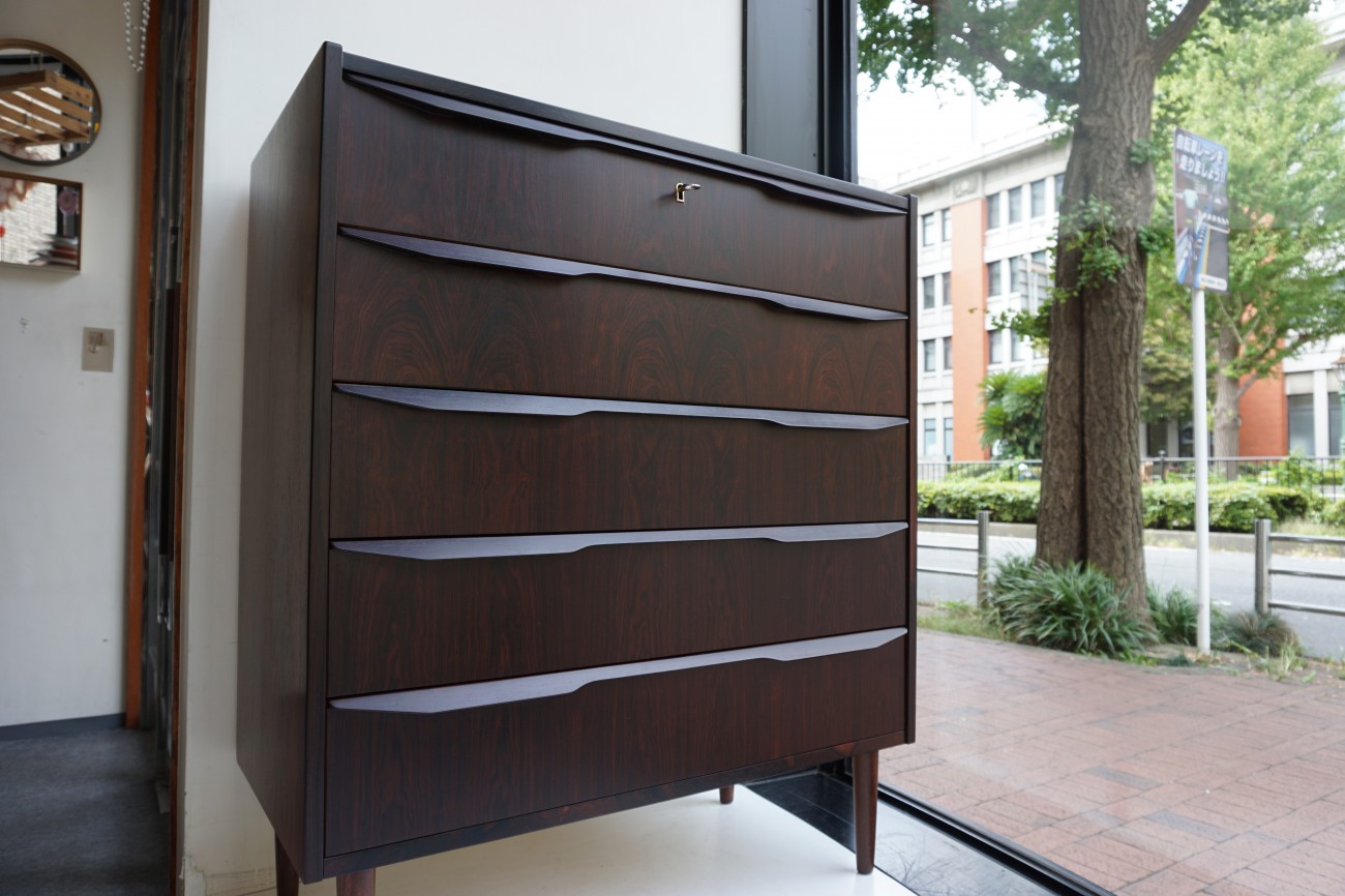 Rosewood chest / ローズウッド チェスト « 過去販売商品 « ローズ