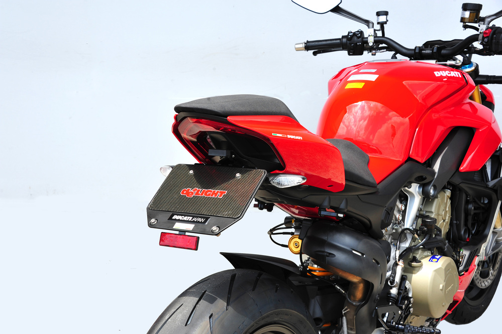 新製品】STREETFIGHTER V4用フェンダーレスキット - de