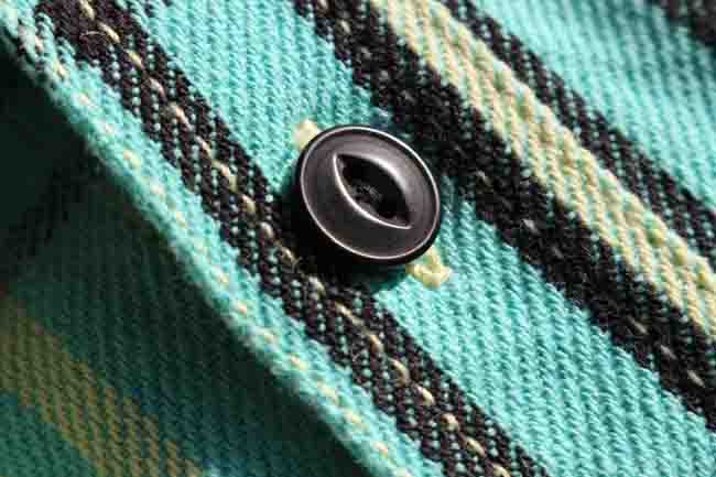 猫目（ネコメ）ボタン アロハシャツ通販 アロハシャツ＆ハワイアン