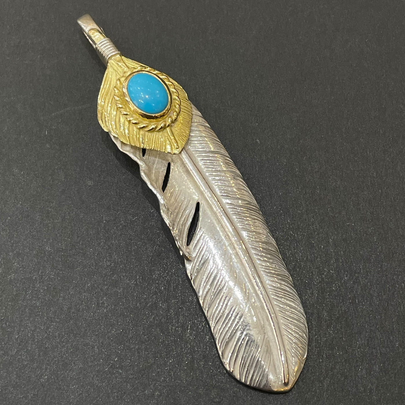 ゴローズ goro's [OLD]上金金縄TQ特大フェザー(右) – DELTAone