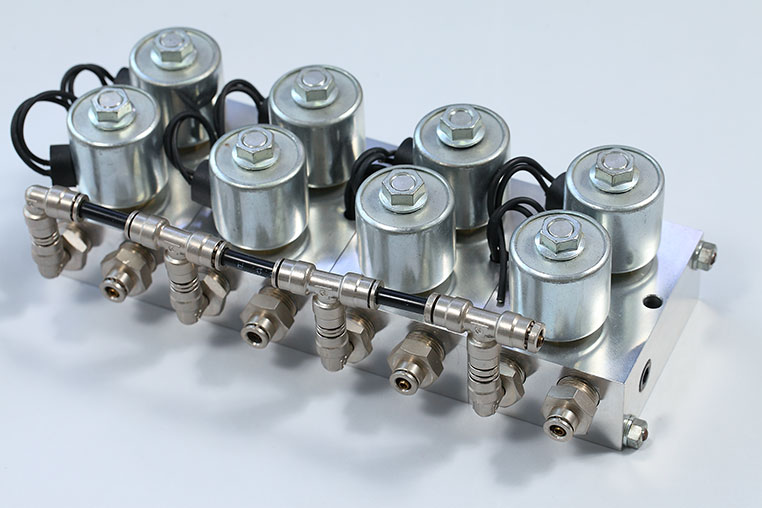 エアサスの仕組み。電磁弁と機械式の違いとは？