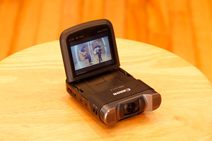 Canon iVIS mini X × DEPAPEPE：広角撮影＆高音質ステレオ録音で