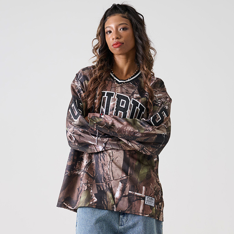 FUBU（フブ） “REAL TREE HOCKEY SHIRT/リアルツリーホッケーシャツ