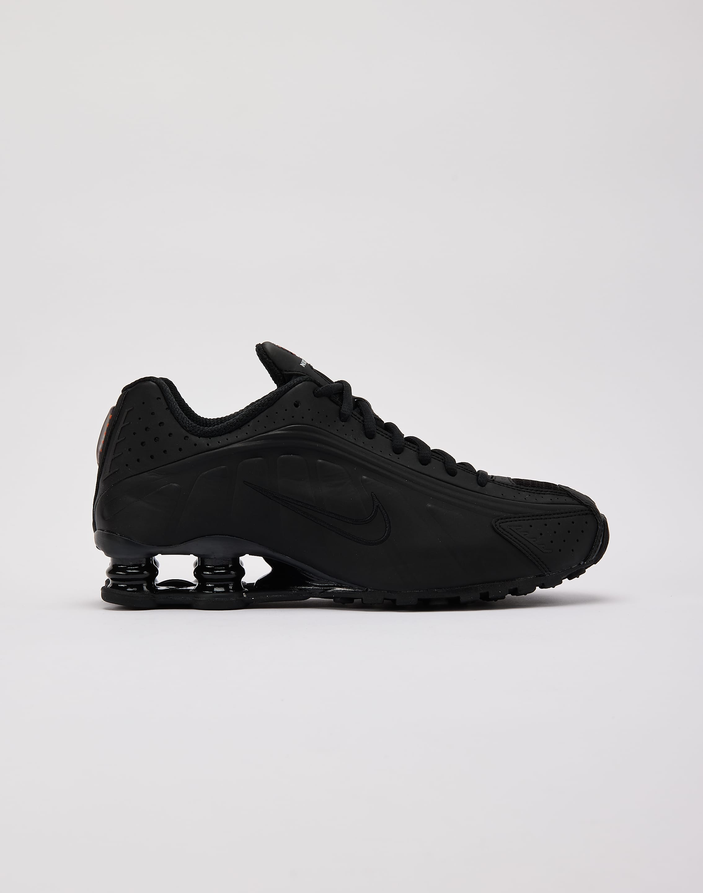 Nike Shox R4 – DTLR