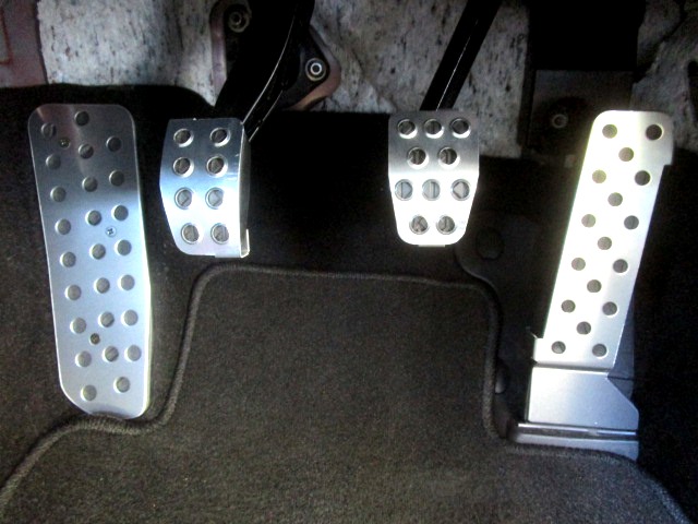 マツダ ロードスター(MAZDA-DBA-ND5RC)nd-mt用 純正ペダル対応のアルミ