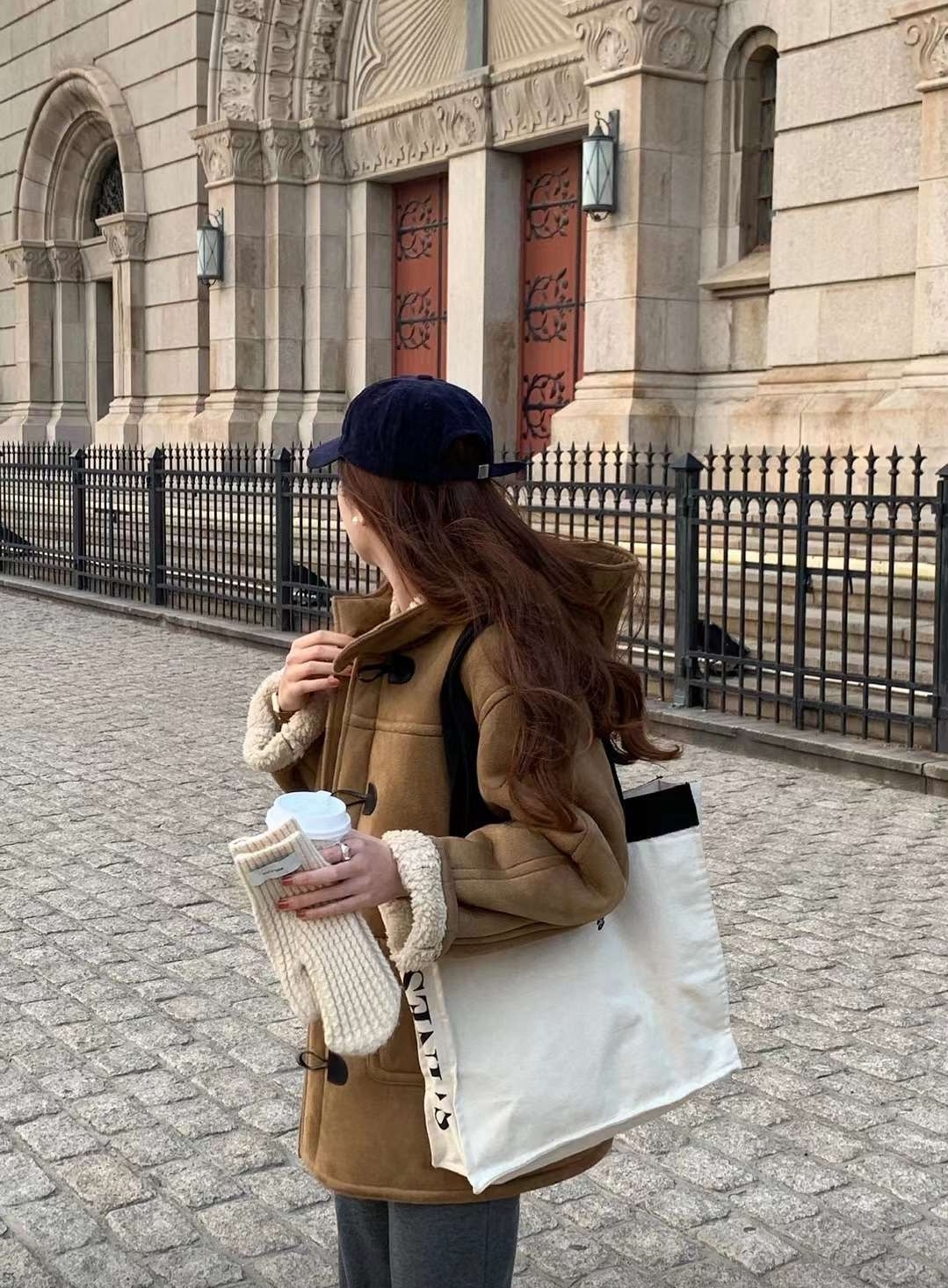 トグルボタンフードムートン風コート | レディースファッション通販