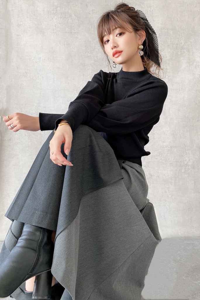 BICOLOR PLEATS SKIRT | Emélla公式通販サイト| 伊藤実祐プロデュース