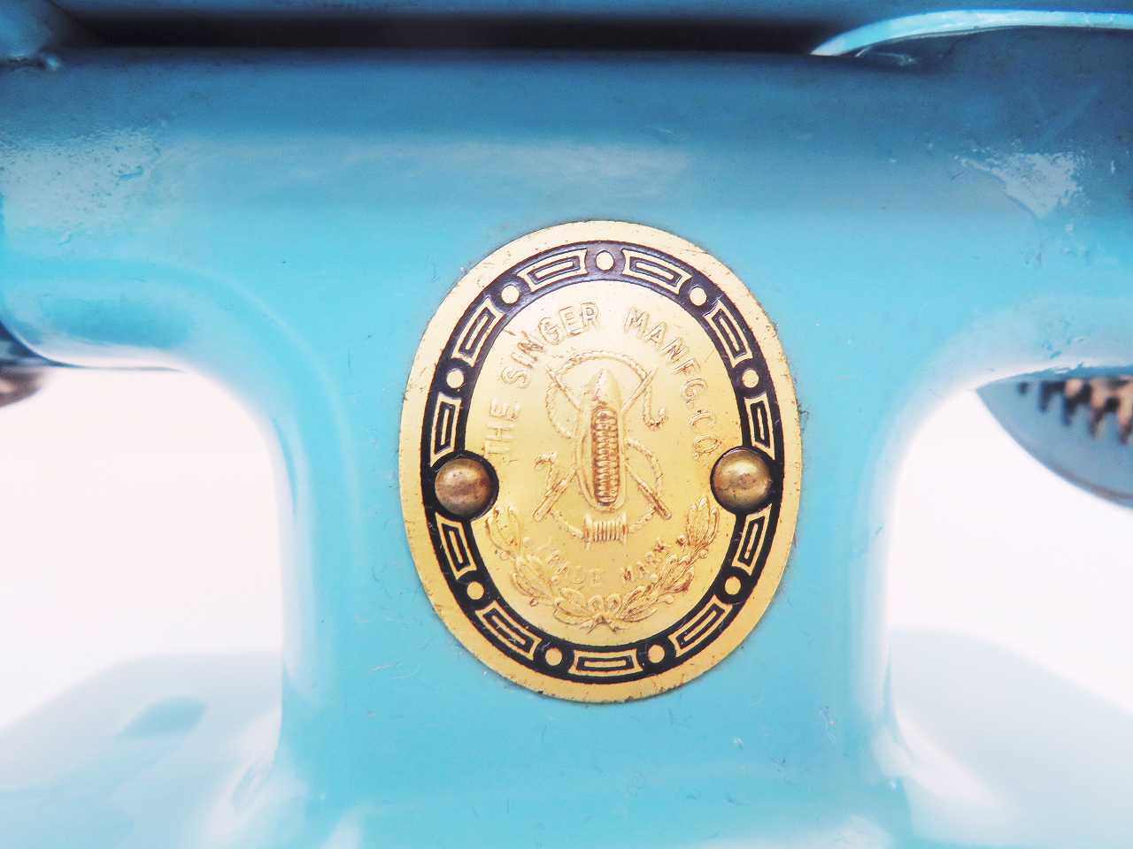 レア ブルー シンガートイミシン - 薔薇と天使のアンティーク