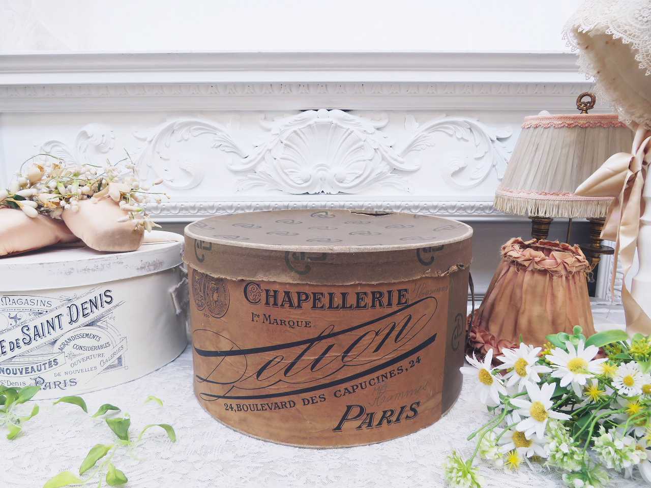 Chapellerie Marais Paris 』 ハット&ボックス - 薔薇と天使のアンティーク