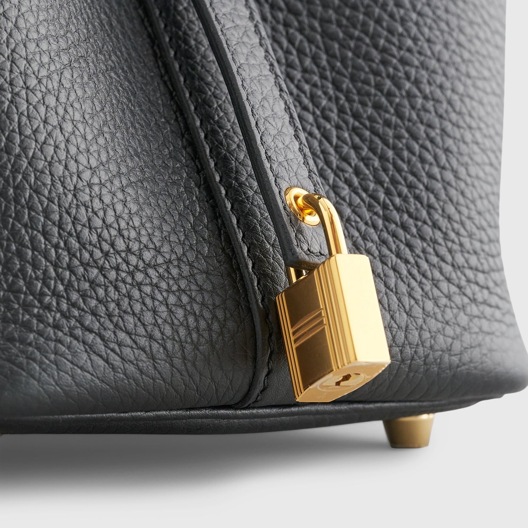 Hermès Picotin 18 Clemence Black Gold Hardware