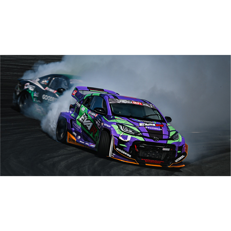 エヴァレーシング 1/43ミニカー エヴァRT初号機 PANDEM GRヤリス