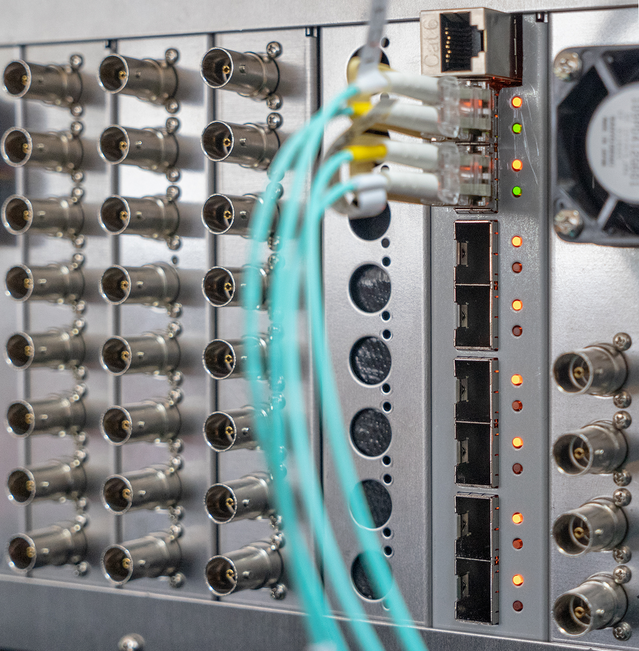 HVS-6000/6000M - 製品情報｜朋栄（FOR-A）