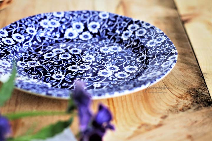 burleigh（バーレイ） ｜ブルーキャリコ プレート(L/M/S)