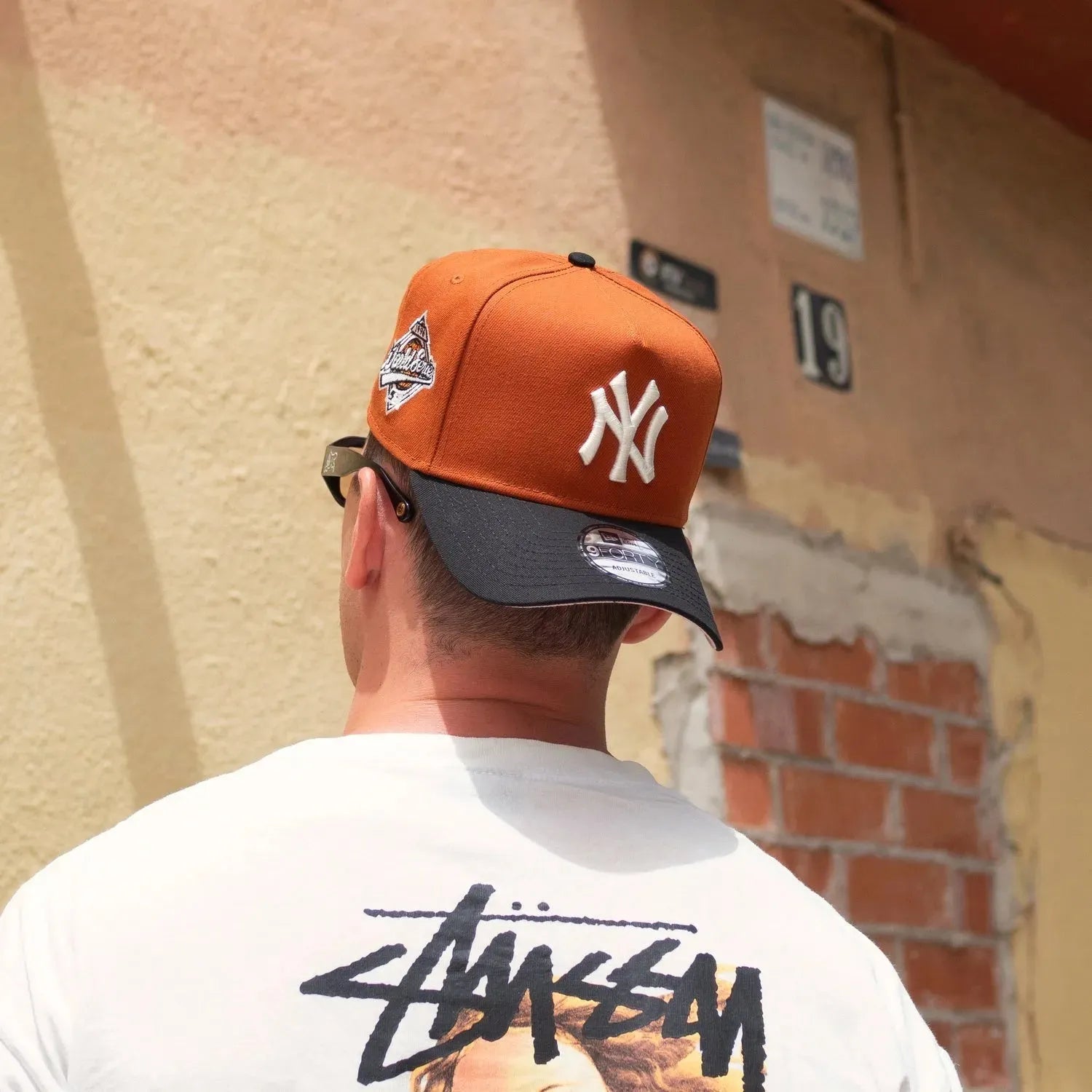 NEW ERA 9FORTY A-FRAME NEW YORK YANKEES TWO TONE / PINK UV SNAPBACK