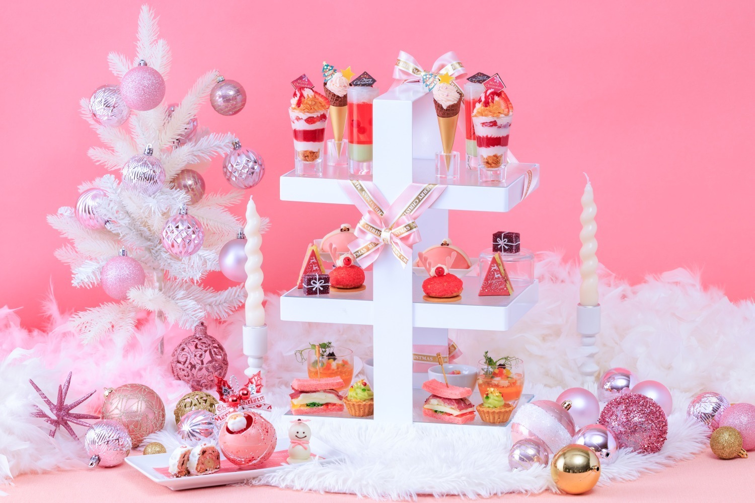 クリスマス ピンク アフタヌーンティー」ANAクラウンプラザホテル大阪