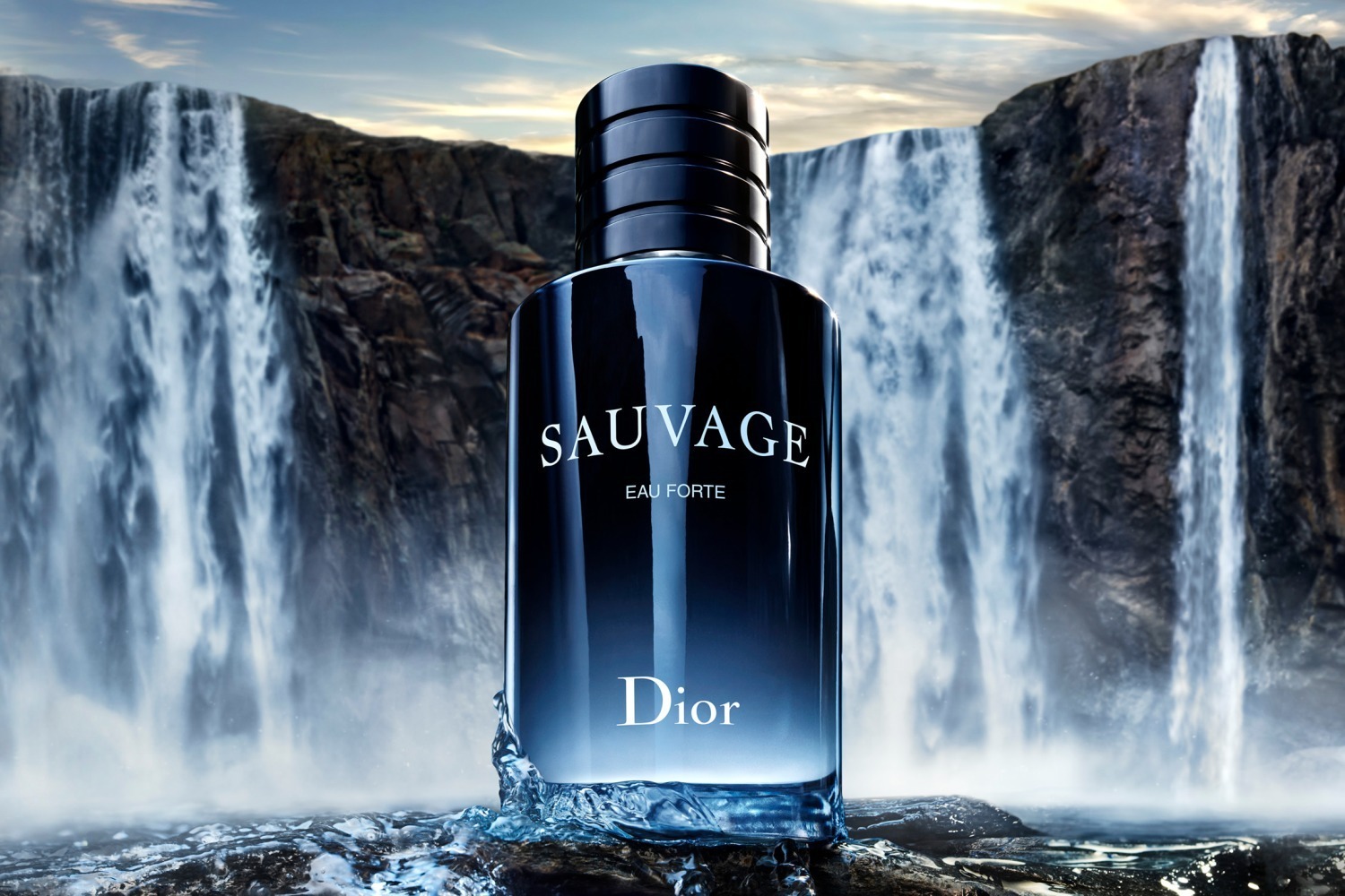 ディオール「ソヴァージュ」24年秋メンズフレグランス、“スパイシー