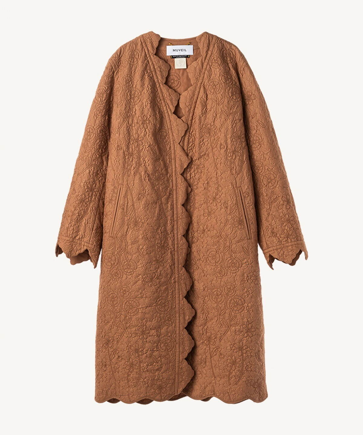 ミュベール“猫刺繡”トート＆トップス、つぶらな瞳のクロスステッチ