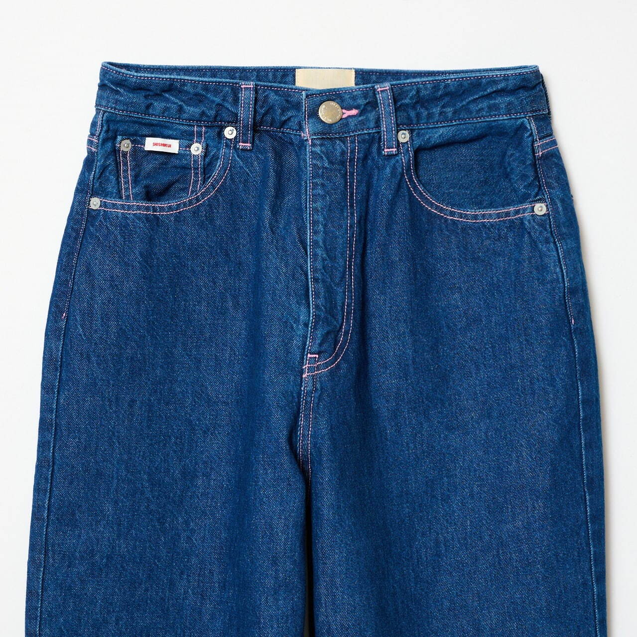 スタイリスト百々千晴のブランド「シシクイ」新店が青山に、オーバー