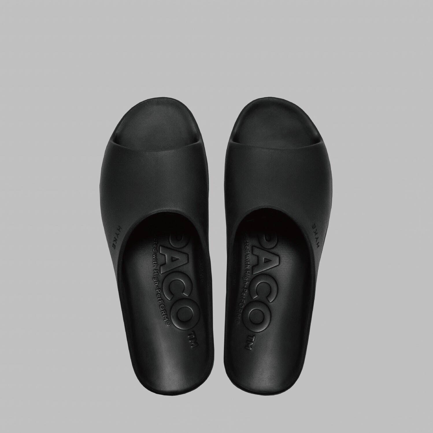 パコ × ハイクのコラボサンダル第2弾、オープントウ×軽量シャーク