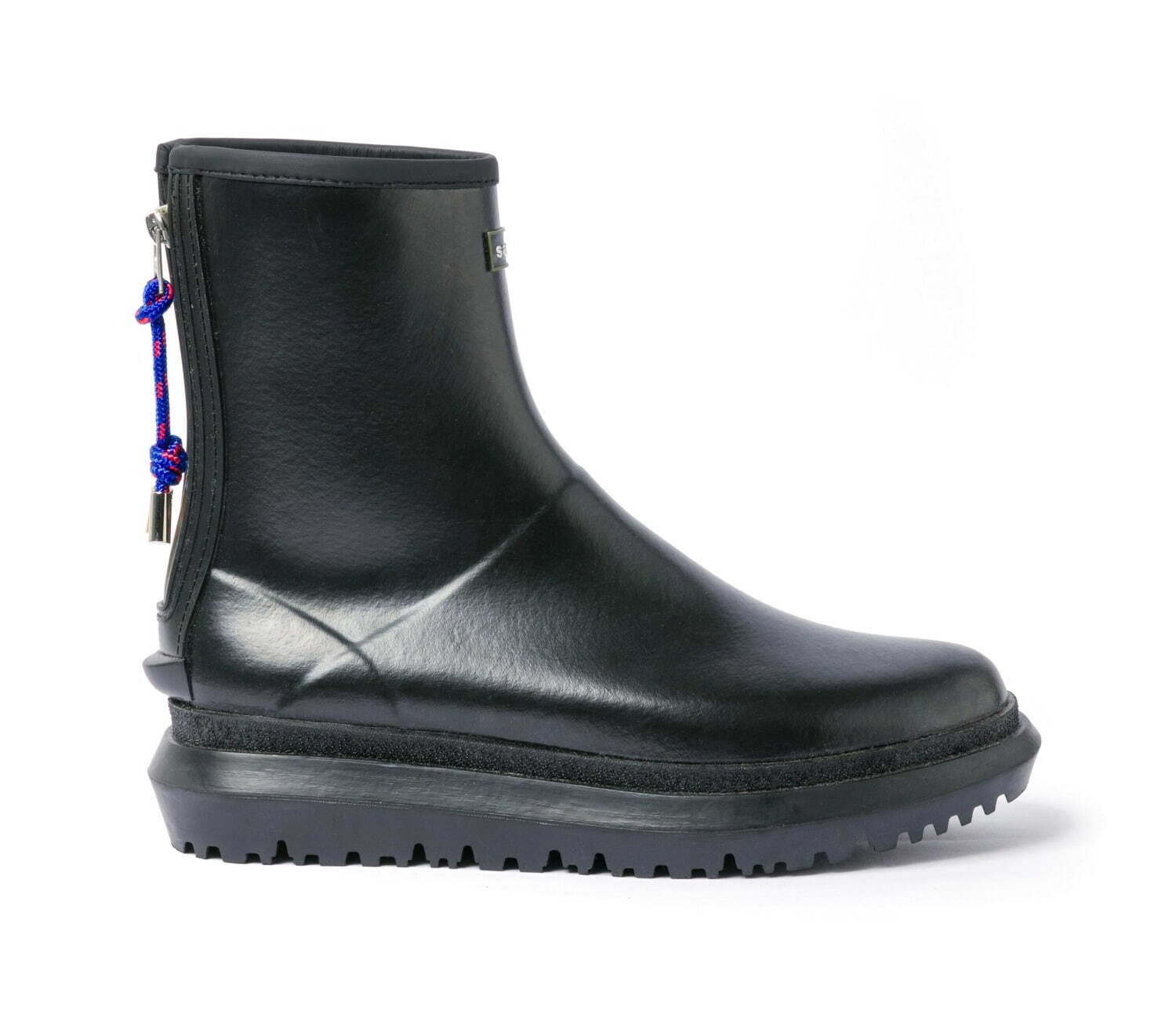 sacai新ユニセックスブーツ、シンプルなロゴ入り防水ラバーアッパー