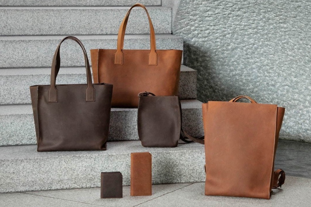 土屋鞄製造所の新シリーズ「オリジンオイルヌメ」革のエイジングを