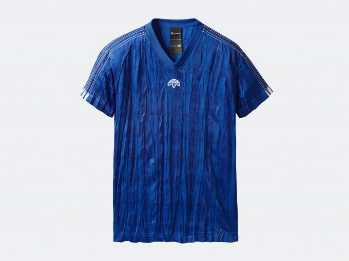 アディダス オリジナルス×アレキサンダー ワンコラボ“永久に消えない